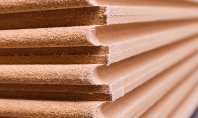 De circulaire productie van een houtvezelplaat